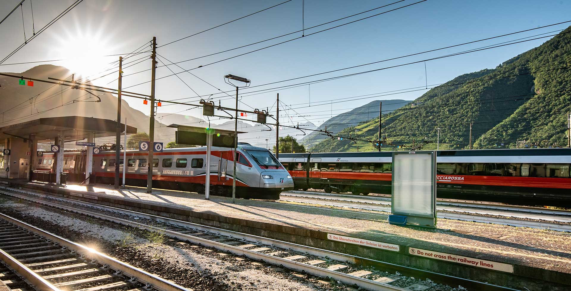 Zug-bahnhof